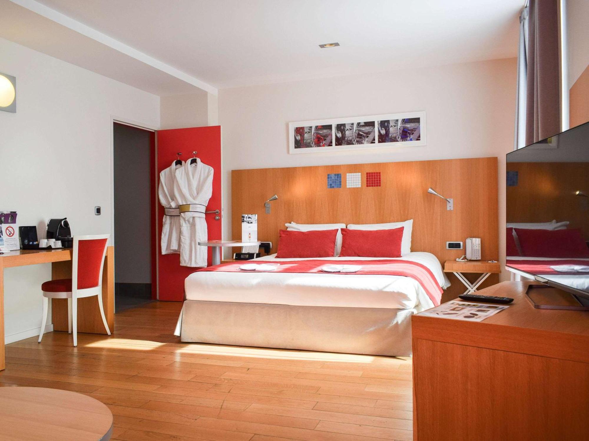 Hôtel Mercure Vittel Esterno foto